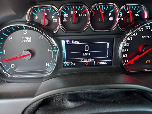 Used 2019 GMC Yukon SLT AWD/4WD image 12