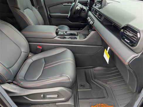 New 2025 Honda Pilot TrailSport image 27