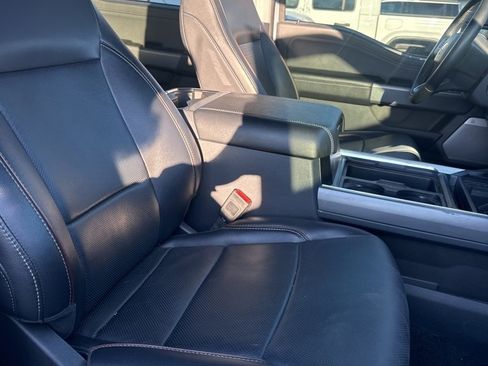 Used 2024 Ford F250 Lariat w/ Lariat Ultimate Package image 12