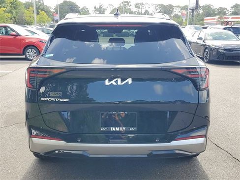 New 2026 Kia Sportage SX image 7