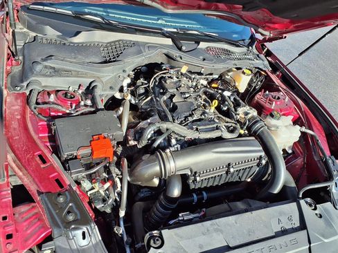 Used 2025 Ford Mustang Premium image 28