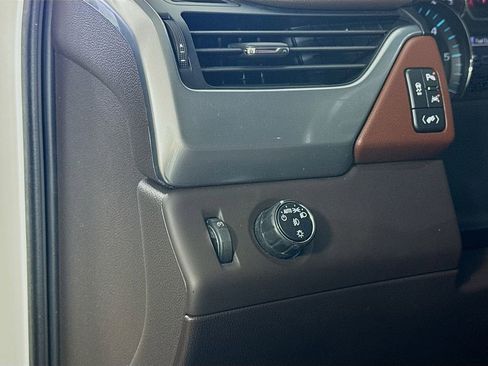 Used 2016 Chevrolet Tahoe LTZ image 10