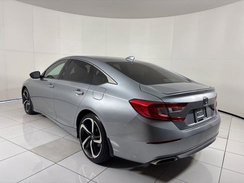 Used 2020 Honda Accord Sport image 3