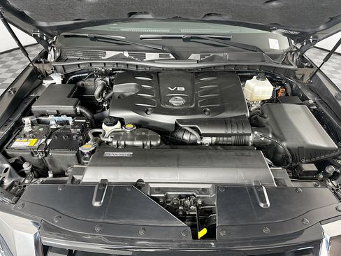 Used 2024 Nissan Armada SL w/ Captain's Chairs Package image 35