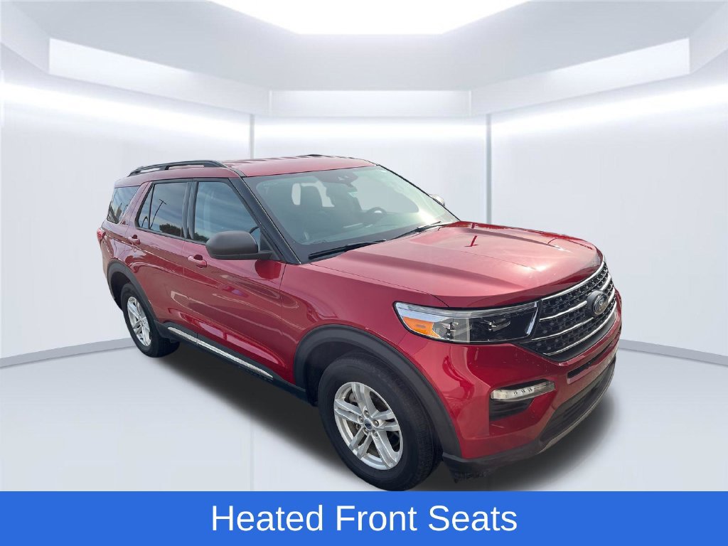 Used 2024 Ford Explorer XLT w/ Equipment Group 202A AWD/4WD image 9