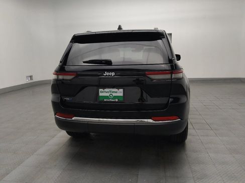 Used 2022 Jeep Grand Cherokee Limited 4xe image 7