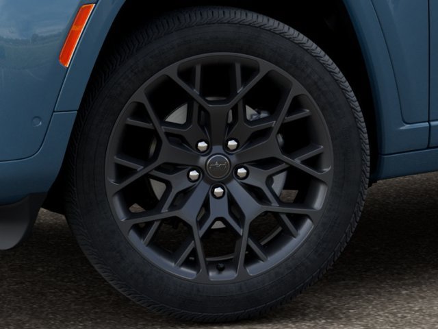 New 2027 Jeep Grand Cherokee Summit AWD/4WD image 9