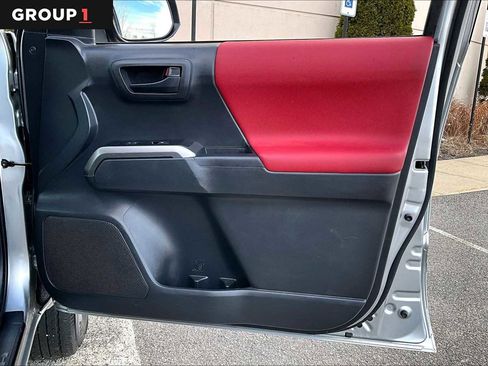 Used 2023 Toyota Tacoma SR5 image 43