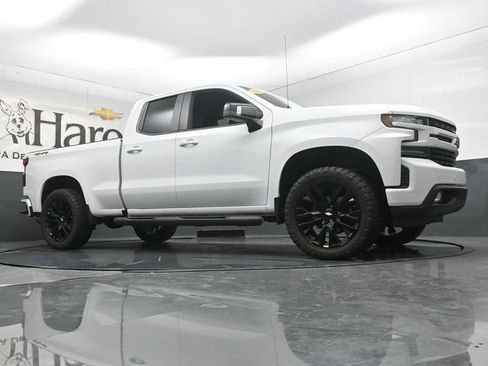 Used 2020 Chevrolet Silverado 1500 RST w/ All-Star Edition AWD/4WD image 2
