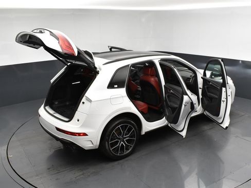 Used 2023 Audi SQ5 Premium Plus w/ Premium Plus Package AWD/4WD image 23