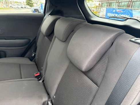 Used 2021 Honda HR-V Sport image 18