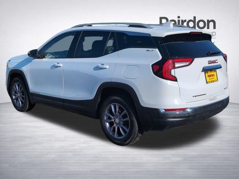 Used 2024 GMC Terrain SLT AWD/4WD image 5