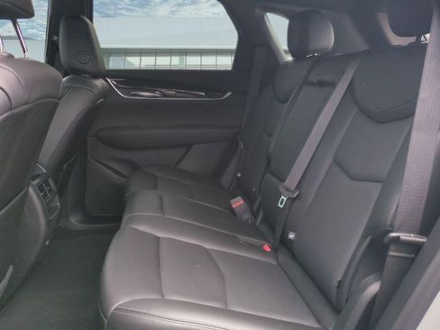 Used 2022 Cadillac XT5 Premium Luxury AWD/4WD image 29
