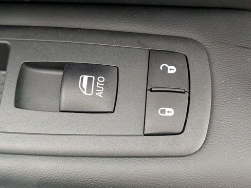 Used 2021 Jeep Grand Cherokee Limited w/ Quick Order Package 28K 80th image 38