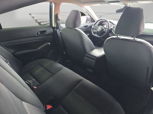 Used 2024 Nissan Altima 2.5 S image 13