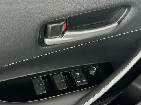 Used 2025 Toyota Corolla XSE image 15