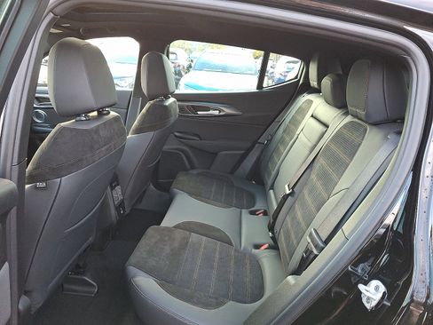 New 2025 Alfa Romeo Tonale image 6