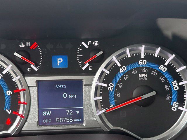 Used 2016 Toyota 4Runner Limited AWD/4WD image 24