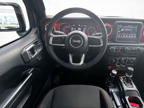 Used 2019 Jeep Wrangler Unlimited Rubicon w/ Cold Weather Group image 8