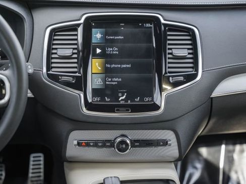 Used 2022 Volvo XC90 T8 R-Design w/ Advanced Package image 21