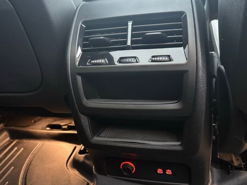 Used 2024 BMW X5 xDrive40i w/ M Sport Package image 26