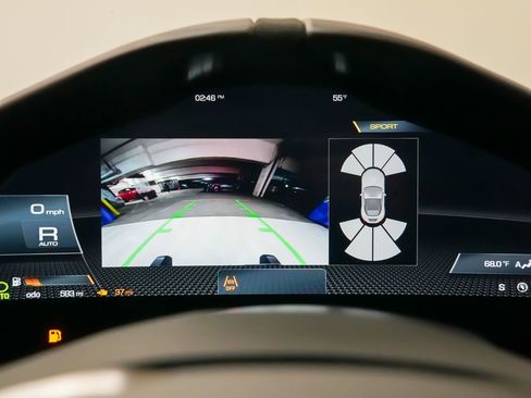 Used 2025 Ferrari Roma Spider image 29