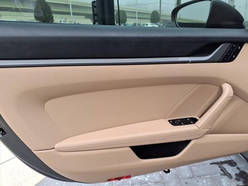 Used 2020 Porsche 911 Carrera S image 18