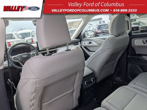 New 2025 Ford Explorer Active w/ Active Comfort Package AWD/4WD image 46
