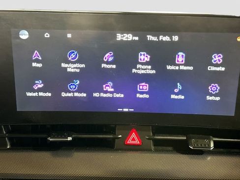 Used 2023 Kia Sportage SX image 13