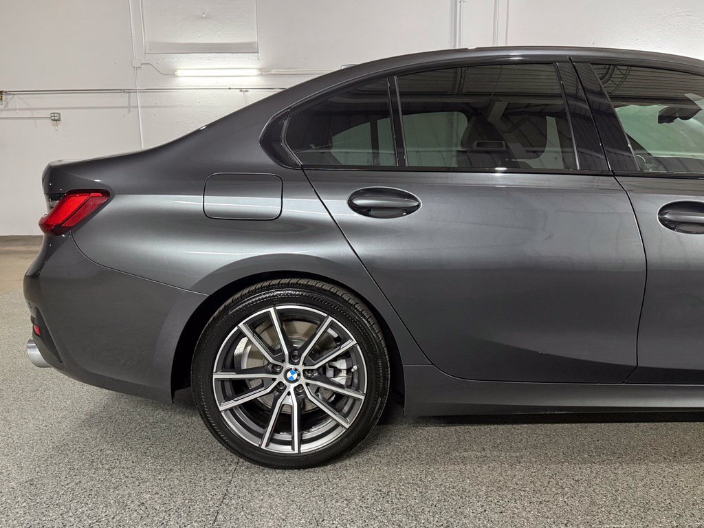 Used 2021 BMW 330i xDrive Sedan w/ Driving Assistance Package AWD/4WD image 8
