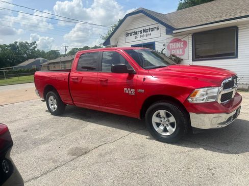 Used 2019 RAM 1500 Classic SLT RWD image 7