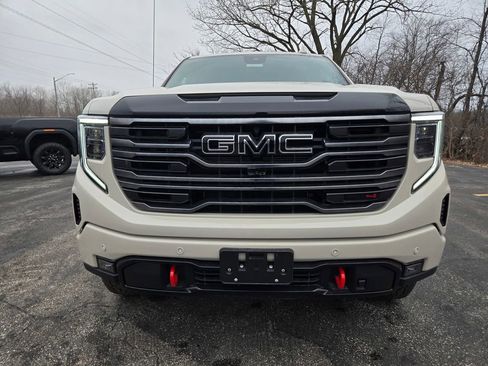 New 2026 GMC Sierra 1500 AT4 w/ AT4 Premium Package image 32