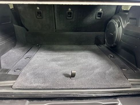 Used 2022 Jeep Wrangler Unlimited Sahara image 26