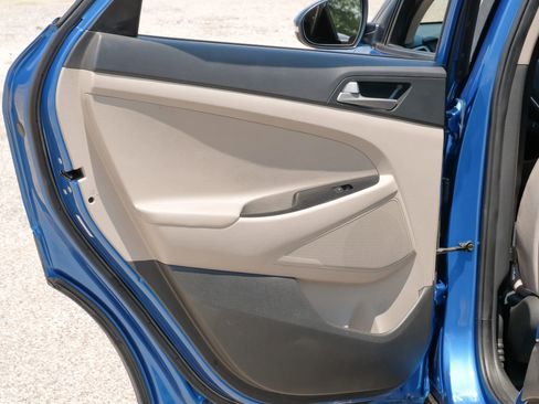 Used 2018 Hyundai Tucson Value w/ Cargo Package image 48