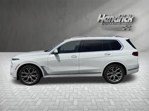 Used 2023 BMW X7 xDrive40i w/ Premium Package AWD/4WD image 8