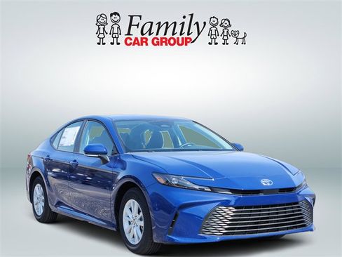 New 2026 Toyota Camry LE image 2