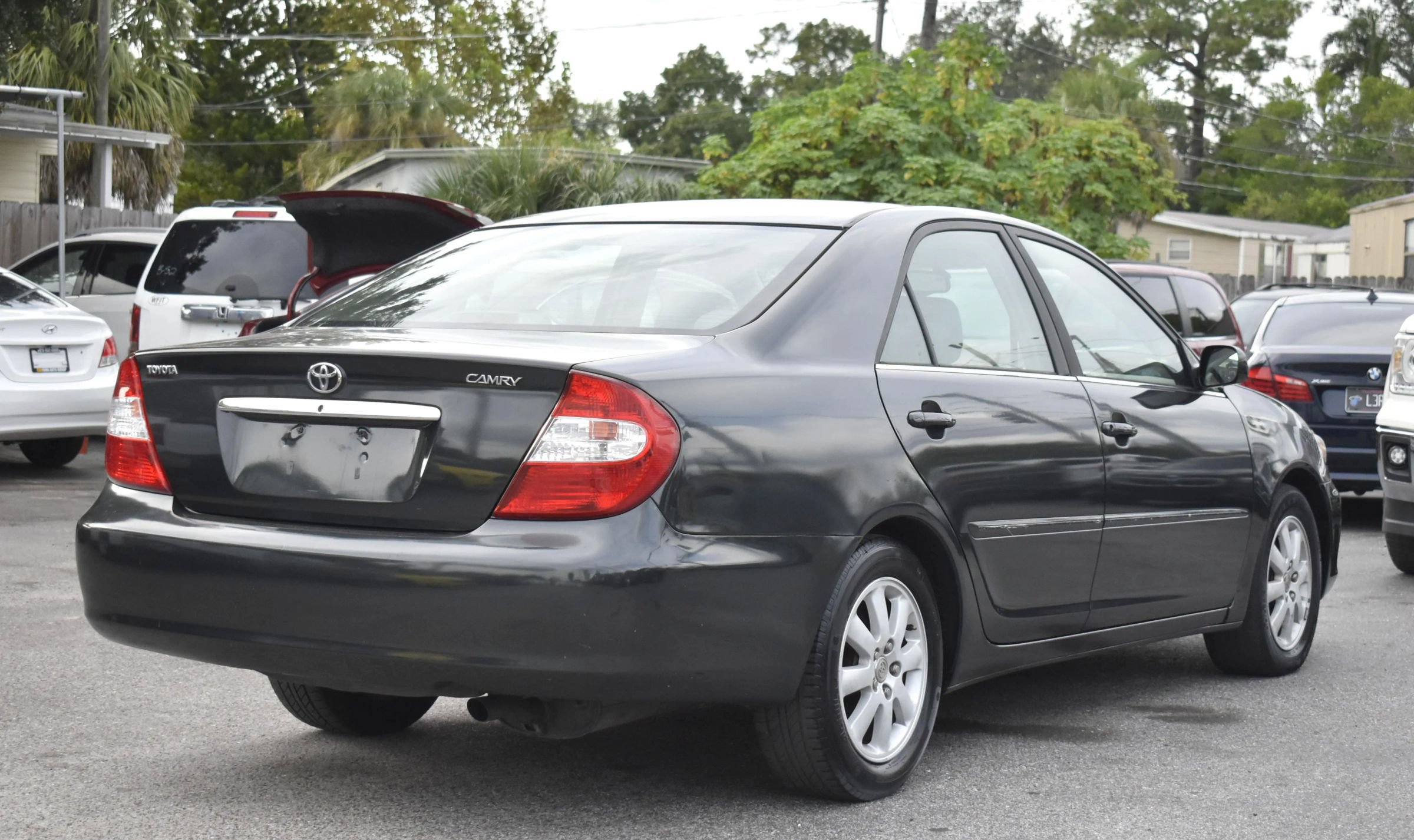 Used 2002 Toyota Camry LE FWD image 7