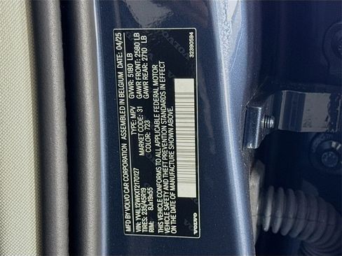 New 2026 Volvo V60 B5 Cross Country Plus w/ Climate Package image 33