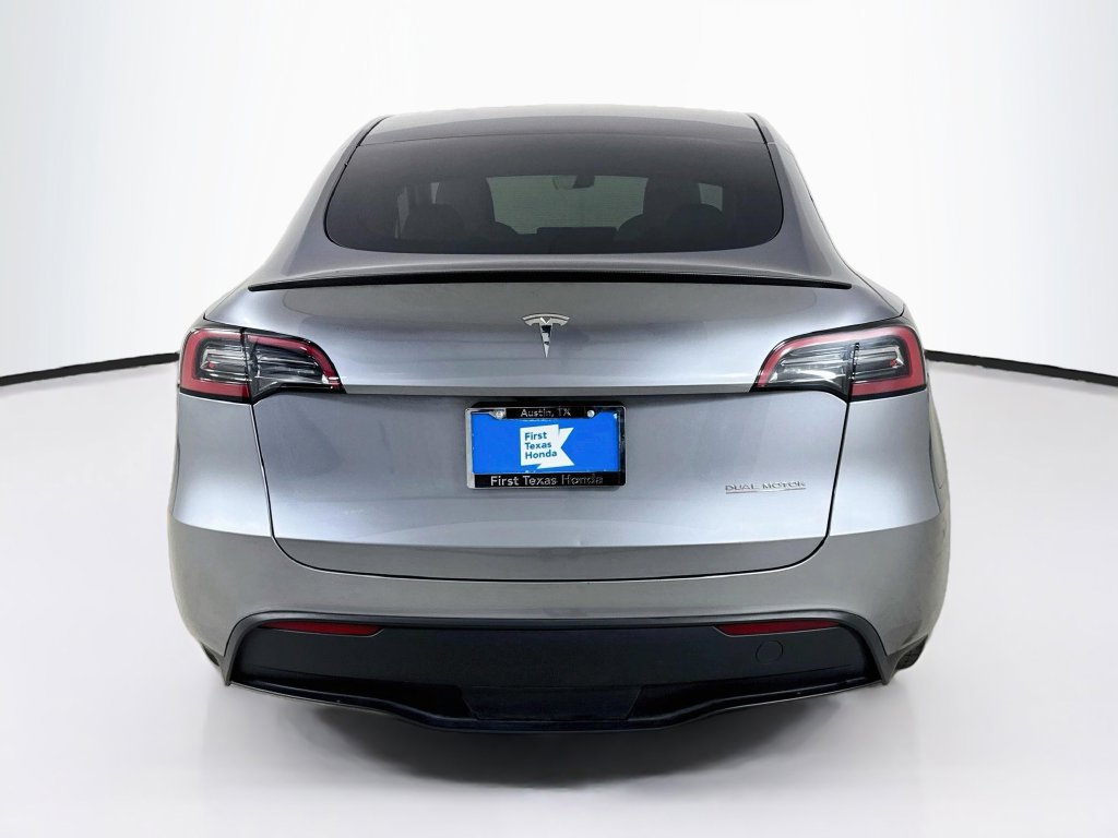 Used 2024 Tesla Model Y Performance AWD/4WD image 6