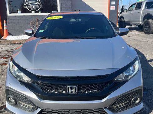 Used 2018 Honda Civic Sport image 1