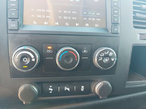 Used 2013 Chevrolet Silverado 2500 LT w/ Convenience Package RWD image 22