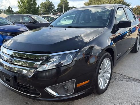 Used 2010 Ford Fusion Hybrid FWD image 1
