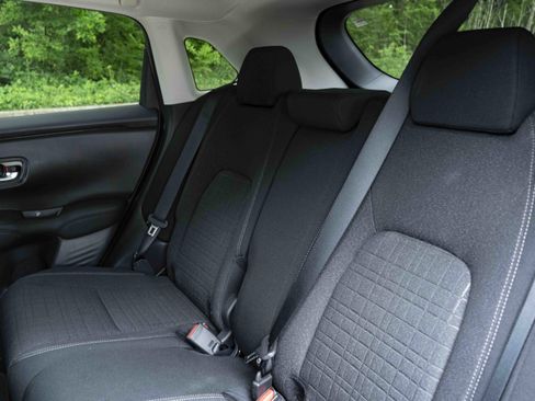 Used 2026 Honda HR-V LX image 17