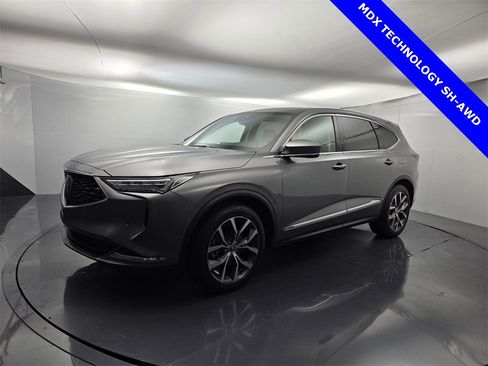 Used 2023 Acura MDX SH-AWD w/ Technology Package image 6