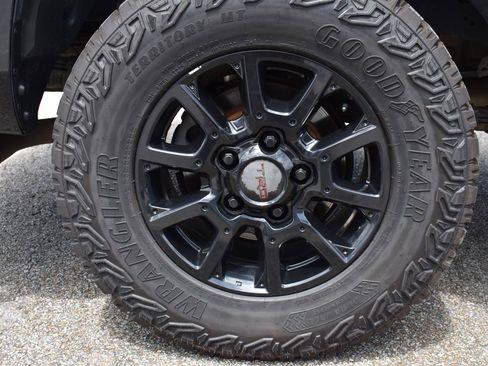 Used 2020 Toyota Tundra SR RWD image 15
