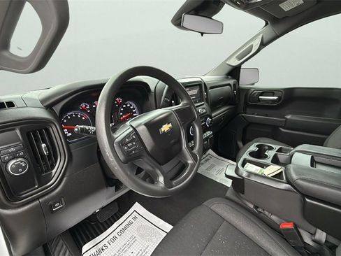 Used 2023 Chevrolet Silverado 1500 Custom image 18