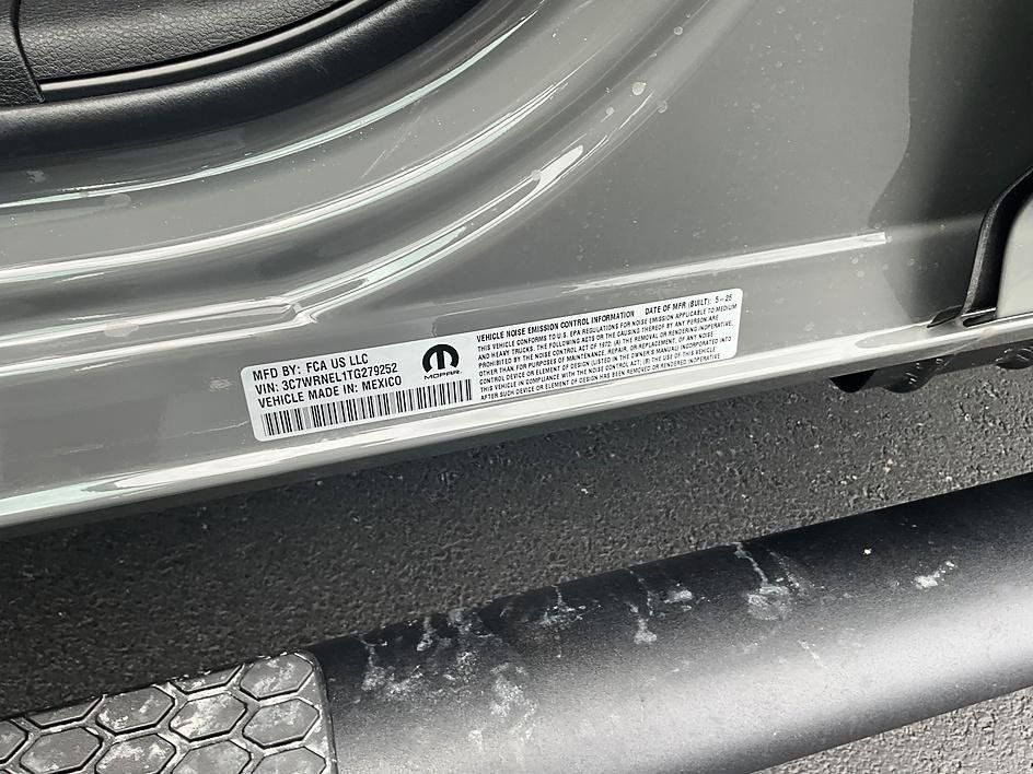 New 2026 RAM 5500 4x4 Crew Cab w/ Laramie Trim Package image 35
