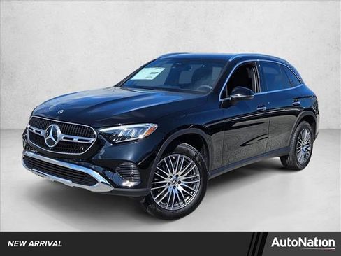 Used 2025 Mercedes-Benz GLC 300 image 1