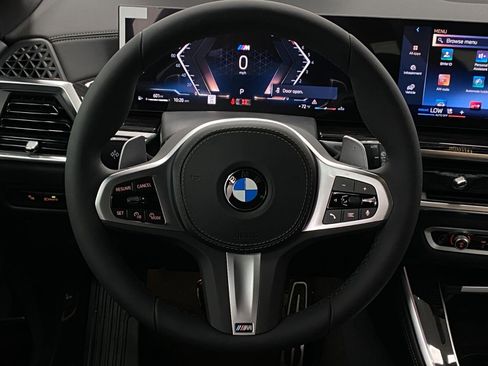 New 2026 BMW X5 xDrive40i w/ M Sport Package AWD/4WD image 16