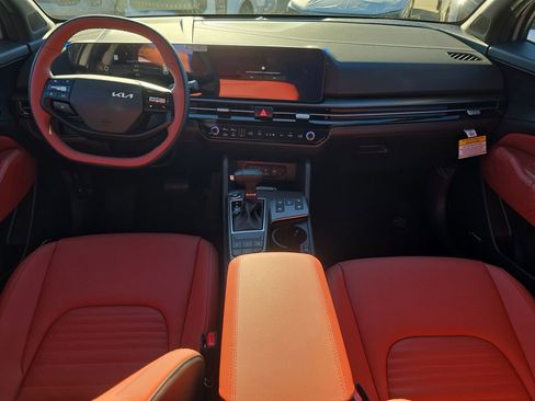 New 2026 Kia Sportage SX image 13